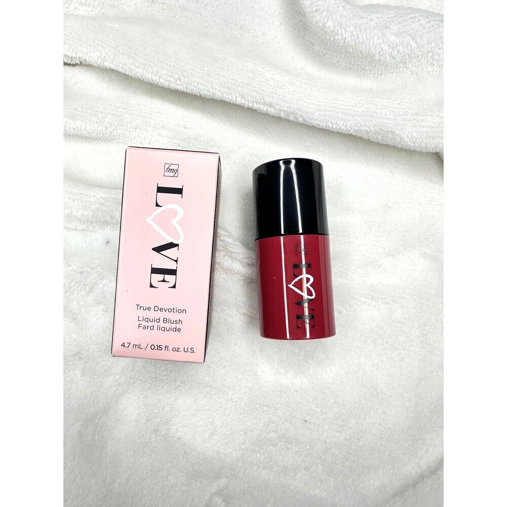 FMG Love True Devotion Liquid Blush Blueberry Extract 4.7 mL Valenwine Hydrating